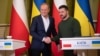 Готовність підтримувати Україну у війні не може затьмарювати інтересів Польщі – Туск