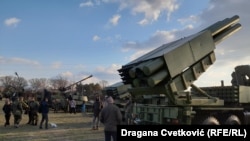 Демонстрація зброї та військової техніки в Сербії з нагоди Дня сербської державності