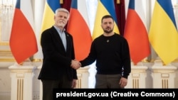 Президент України Володимир Зеленський і президент Чехії Петр Павел (ліворуч) під час зустрічі у Києві, Україна, 28 квітня 2023 року. Фото архівне