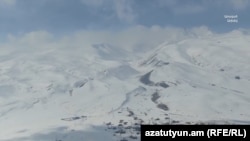 Արագած լեռը