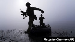 «Під нашим контролем наразі смуга в декілька кілометрів, а у ворога надвеликий потенціал на лівому березі», – Наталія Гуменюк.
