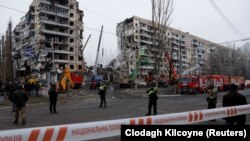 Раніше президент України Володимир Зеленський повідомив, що серед загиблих внаслідок удару по Дніпру була 15-річна дівчинка