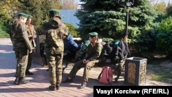Діти у військовій формі. Крим, Керч, 19 жовтня 2021 року