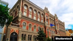У липні золотовалютний запас зріс на 300 мільйонів доларів