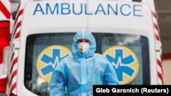 Загалом 25 грудня, за даними МОЗ, до лікарень із коронавірусною інфекцією потрапили 2 888 людей