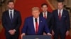 АКШнын президенти Дональд Трамп аскердик учактар 2025-жылдын 21-июнунда Ирандагы өзөктүк объектилерге сокку ургандан кийин Ак үйдөн элге кайрылуу жасады.