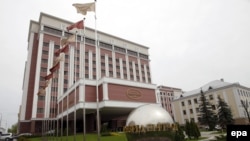 Переговори Тристоронньої контактної групи велися в «Президент-отелі» в Мінську з 2014-го до весни 2020 року, коли особисту участь у них перервали карантинні заходи через пандемію