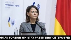 Євросоюз готує нові санкції у зв’язку зі смертю російського опозиціонера Олексія Навального у в’язниці, повідомила міністр закордонних справ ФРН Анналена Бербок