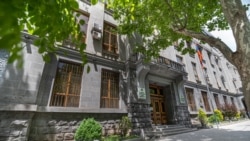 Դատախազությունը կուսումնասիրի Տիգրան Ավինյանի օգտին ընտրողների ցուցակագրման մասին հետաքննական հրապարակումը
