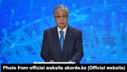 Президент Казахстана Касым-Жомарт Токаев во время выступления на заседании дискуссионного клуба «Валдай» в Сочи 3 октября 2019 года назвал Россию «великим государством» и заявил, что Москва, по его мнению, «должна играть ведущую роль» в Центральной Азии.