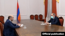 Armenia - Prime Minister Nikol Pashinian meets with opposition leader Edmon Marukian, December 29, 2020