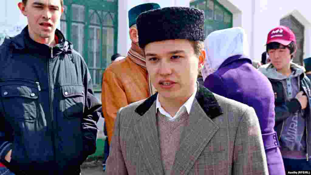  Дөнья татар яшьләре форумы җитәкчесе Тәбриз Яруллин
