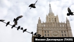 Після того, як міністр закордонних справ Сергій Лавров припустив, що Адольф Гітлер мав єврейське коріння, Ізраїль викликав посла Росії і вимагає від Москви вибачень 