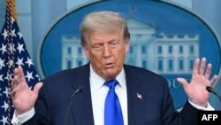 Трамп написав 30 червня, що він «нічого не пропонує Ірану... і навіть не розмовляє з ними, оскільки ми повністю знищили їхні ядерні об’єкти»