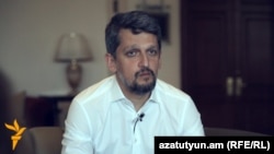 Գարո Փայլանը, արխիվ