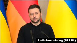 Україна не має компенсувати брак обладнання та підготовки молодістю солдатів, зазначив Володимир Зеленський